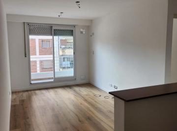 Departamento · 42m² · 2 Ambientes · 1 Cochera · Alquiler Departamento de 1 Dormitorio en Barrio Martin