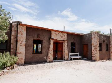 Casa de 5 ambientes, San Javier · Excelente Propiedad con Proyección Comercial a La Venta en San Javier