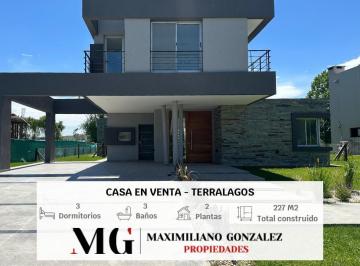 Casa · 227m² · 5 Ambientes · 6 Cocheras · Casa en Venta, 5 Ambientes. Terralagos, Canning