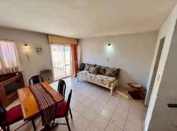 Casa · 60m² · 1 Dormitorio · 1 Cochera · Venta Departamento 1 Dormitorio, Patio y Cochera Centro Carlos Paz