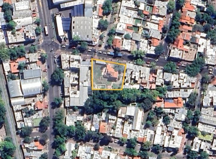 Terreno · 1407m²