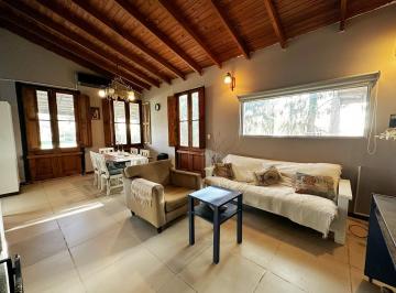 Casa · 168m² · 5 Ambientes · 2 Cocheras · Casa en Venta en Barrio El Rodeo