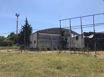 Bodega-Galpón · 900m² · 2 Ambientes · Galpon en Alquiler en Santo Tome