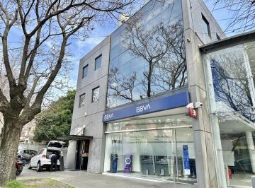 Edificio · 710m² · 11 Ambientes · 6 Cocheras · Sensacional Edificio Corporativo en Martinez, a m. de Av Libertador.