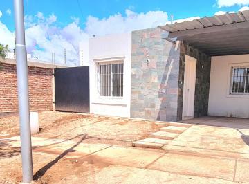Casa de 4 ambientes, Mayor Drummond · Dueño Alquila en Natania 58