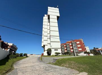 Departamento · 65m² · 4 Ambientes · Departamento 4 Ambientes en Venta. Zona Sur, Villa Gesell.
