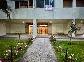 Departamento de 4 ambientes, Villa Real · Dto 4 Amb C/balcon