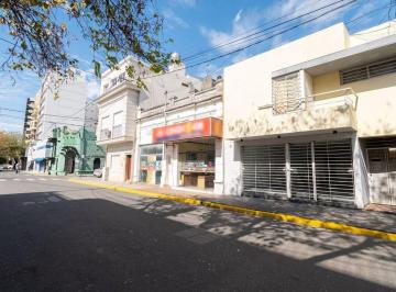 Local comercial · 60m² · Se Alquila Local Comercial en Pleno Centro