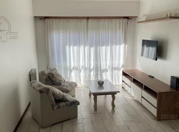 Departamento · 64m² · 3 Ambientes · Departamento Tres Ambientes con Balcón