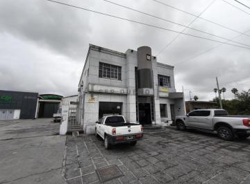 Oficina comercial · 200m² · 8 Ambientes · Alquiler Oficina con 8 Ambientes y Baños Privados [ser Dueño]