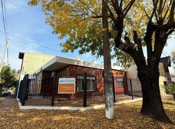Casa · 120m² · 3 Ambientes · 1 Cochera · Casa - Ituzaingó Sur