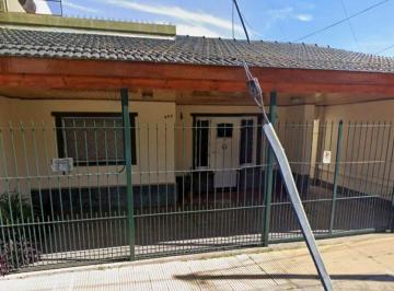 Casa · 80m² · 3 Ambientes · 1 Cochera · Casa 3 Ambientes - en Venta - Ezeiza