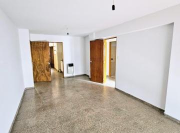 Departamento de 2 ambientes, Córdoba · Departamento de 3 Dorm. Centro