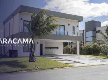 RRA-RR1-1725_2 · Casa en Venta 3 Dorm. en Lagos de Canning