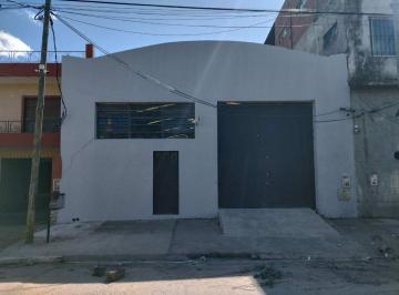 Bodega-Galpón · 360m² · Alquiler Galpon Techado 360 m² San Justo C/ Oficina