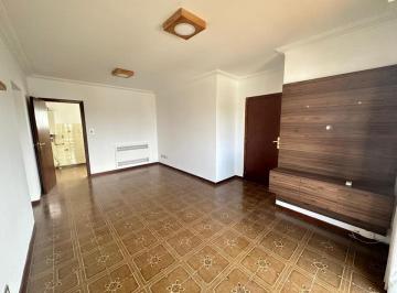 Departamento · 85m² · 4 Ambientes · 1 Cochera · Venta Departamento Necochea Tres Dorm. y Cochera
