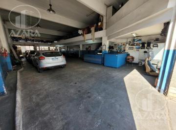 Local comercial · 299m² · Local Industrial con Patio, Depósito y Entrepiso