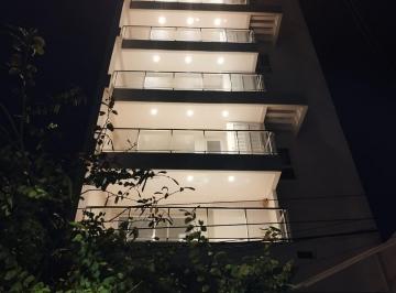 Departamento de 3 ambientes, Ciudad de Santa Fe · Vendo Departamento + Cochera