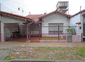 1 · Venta Casa de 3 Ambientes en Munro