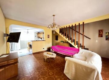 PH · 94m² · 4 Ambientes · 1 Cochera · Venta PH 4 Amb Cochera y Patio Villa Pueyrredon