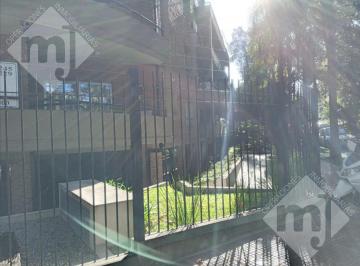 Departamento · 80m² · 3 Ambientes · 1 Cochera · Departamento en Venta
