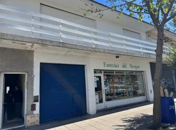 Local comercial · 238m² · Propiedad en Block