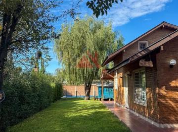Casa · 89m² · 2 Ambientes · Casa Chalet en Venta en Pavón, Exaltación de La Cruz, G. B. a. Zona Norte