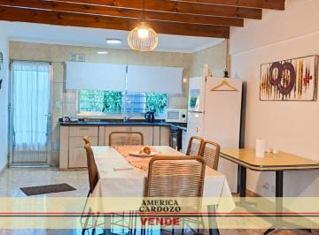 Casa de 4 ambientes, Moreno · Santafe 1077 Alquiler