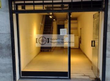 Local comercial · 70m² · 3 Ambientes · Alquiler Local Comercial Calle Espejo Casi Av España, en Tres Niveles.