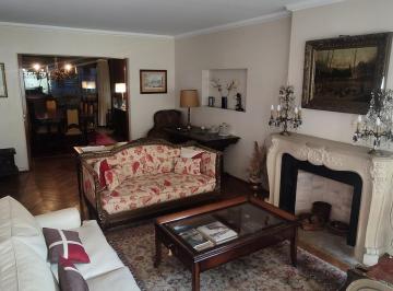 Departamento · 206m² · 4 Dormitorios · 2 Cocheras · Juncal 900 Ideal Reciclar