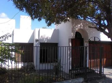 Foto · Venta Casa Dos Dorm. con Pileta Apta Credito Barrio Paso de Los Andes