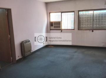 Departamento · 70m² · 5 Ambientes · Alquiler Depto Unimev Impecable, 3 Dorm, Frente Al Acceso Este. 5to Piso