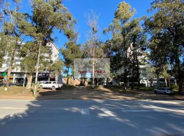 Terreno · 1014m² · Terreno en Venta en Pinamar Centro, Multifamiliar, Comercial, Hotelero, Sobre Av Bunge (Principal).
