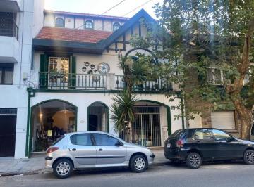 Local comercial · 291m² · 6 Ambientes · Casa 3 Ambientes + Locales Comerciales en Block