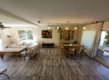 Casa · 210m² · 4 Ambientes · 2 Cocheras · Casa en Venta - Barrio Tipas - Nordelta - 4 Amb