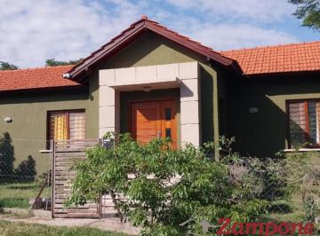 Casa · 105m² · 4 Ambientes · 1 Cochera · Casa en Venta en Barrio Barranca Colorada Merlo San Luis