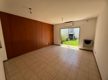PH · 3 Ambientes · 1 Cochera · PH en Vieytes 943