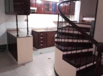 Casa · 70m² · 4 Ambientes · 1 Cochera · Venta - Duplex 2 Dorm. - Temperley, Oeste - ¡Apto Crédito!