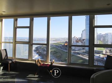 Departamento · 136m² · 4 Ambientes · 1 Cochera · Departamento 4 Ambientes con Vista Al Mar
