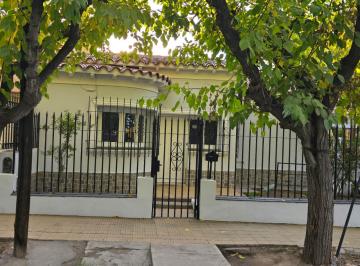Casa de 4 ambientes, Villa Nueva · Alquiler de Casa Calle Libertad Guaymallen