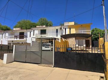 Casa · 100m² · 2 Dormitorios · 1 Cochera · Venta Duplex 2 Dorm. Apto Crédito en La Quinta Carlos Paz