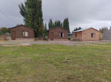 Quinta vacacional de 6 ambientes, Los Antiguos · Se Vende Complejo de W Cabañas