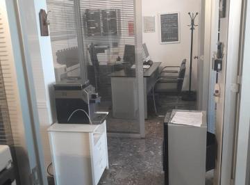 Oficina comercial · 39m² · 4 Ambientes · Oficina en Alquiler - 1 Baño - 39 m² - La Plata