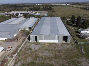 Bodega-Galpón · 4000m² · Alquiler de Galpón en Granadero Baigorria. Consultar Valor!
