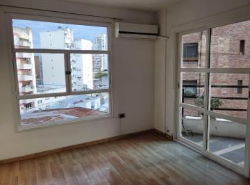 Departamento de 2 ambientes, Quilmes · Alquiler Departamento Dos Ambientes con Cochera y Baulera Quilmes Centro