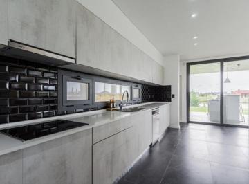 Casa · 330m² · 7 Ambientes · 4 Cocheras · Casa 7 Ambientes en Venta en Chacras de La Reserva