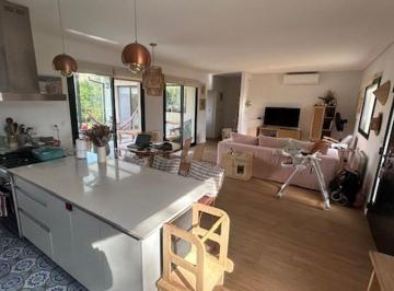 Casa · 120m² · 3 Ambientes · 2 Cocheras · Casa con Pileta - Los 3 Coniles