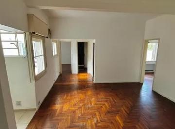 Departamento · 73m² · 4 Ambientes · Departamento en Venta - 3 Dorm. 2 Baños - Almagro