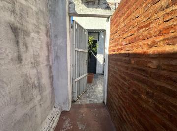 PH · 44m² · 2 Ambientes · Venta PH 2 Ambientes con Terraza Quilmes