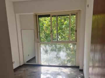 Departamento · 90m² · 3 Ambientes · Departamento en Alquiler - 2 Dorm. 2 Baños - 100 m² - Caballito